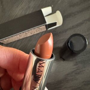 Mary Kay Rich Truffle Lipstick